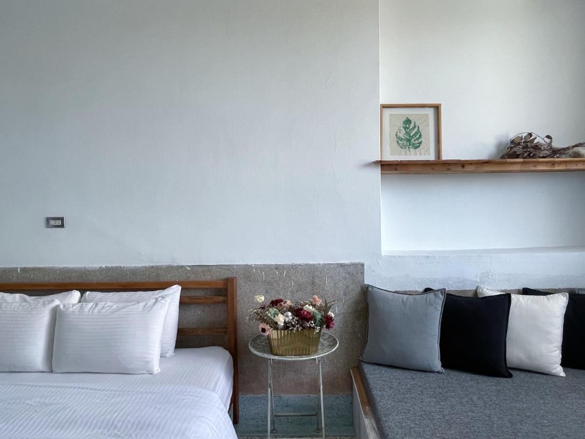 8 ดอร์  Bed & Breakfast ย่านเมืองเก่าเฮ้งชุน ภายนอก รูปภาพ